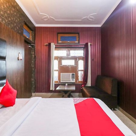 Oyo 6908 Hotel Royal City Āzamgarh Exterior foto