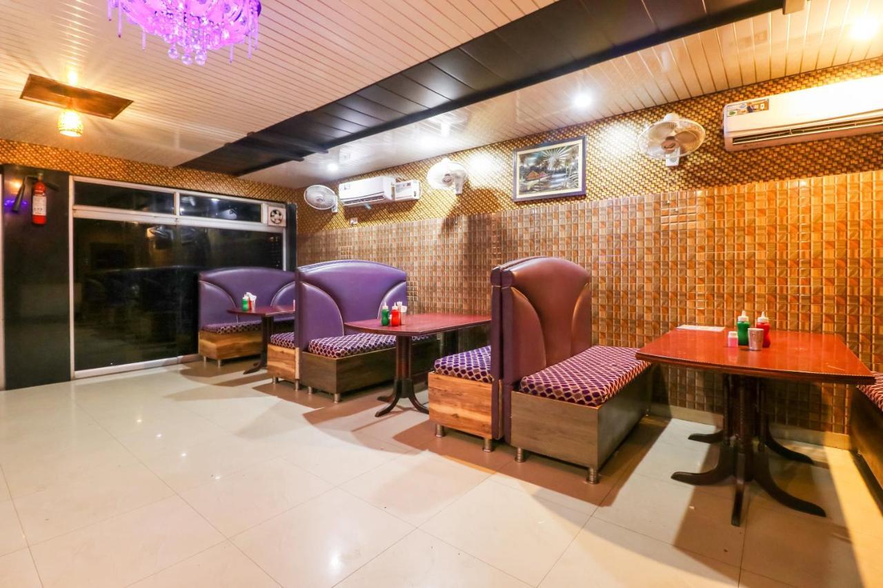 Oyo 6908 Hotel Royal City Āzamgarh Exterior foto